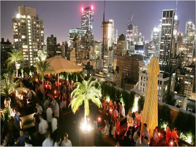 EXPERIENCIA DE LOUNGE DE TERRAZAS